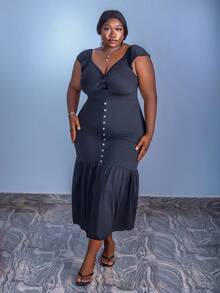 CurvyTilda Tildaharris Plus Size Women's Sweetheart Neckline Ruffle Hem Slit Dress Maxi Women Outfit, For Hourglass Body Shape, For Body Shape, For Summer - Black - View 7