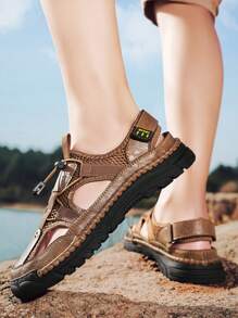 Herren handgenähte Sandalen - geschlossene Zehenpartie, atmungsaktive Freizeitsschuhe, rutschfeste Sommer-Wanderschuhe mit Gummisohlen, atmungsaktives Mesh und verstellbaren Kordeln. Schwarz, Khaki oder Weiß - perfekt für lässige Outdoor-Abenteuer, atmungsaktive Sommerschuhe | Lässiger Fischerboot-Stil | Gummisohlen