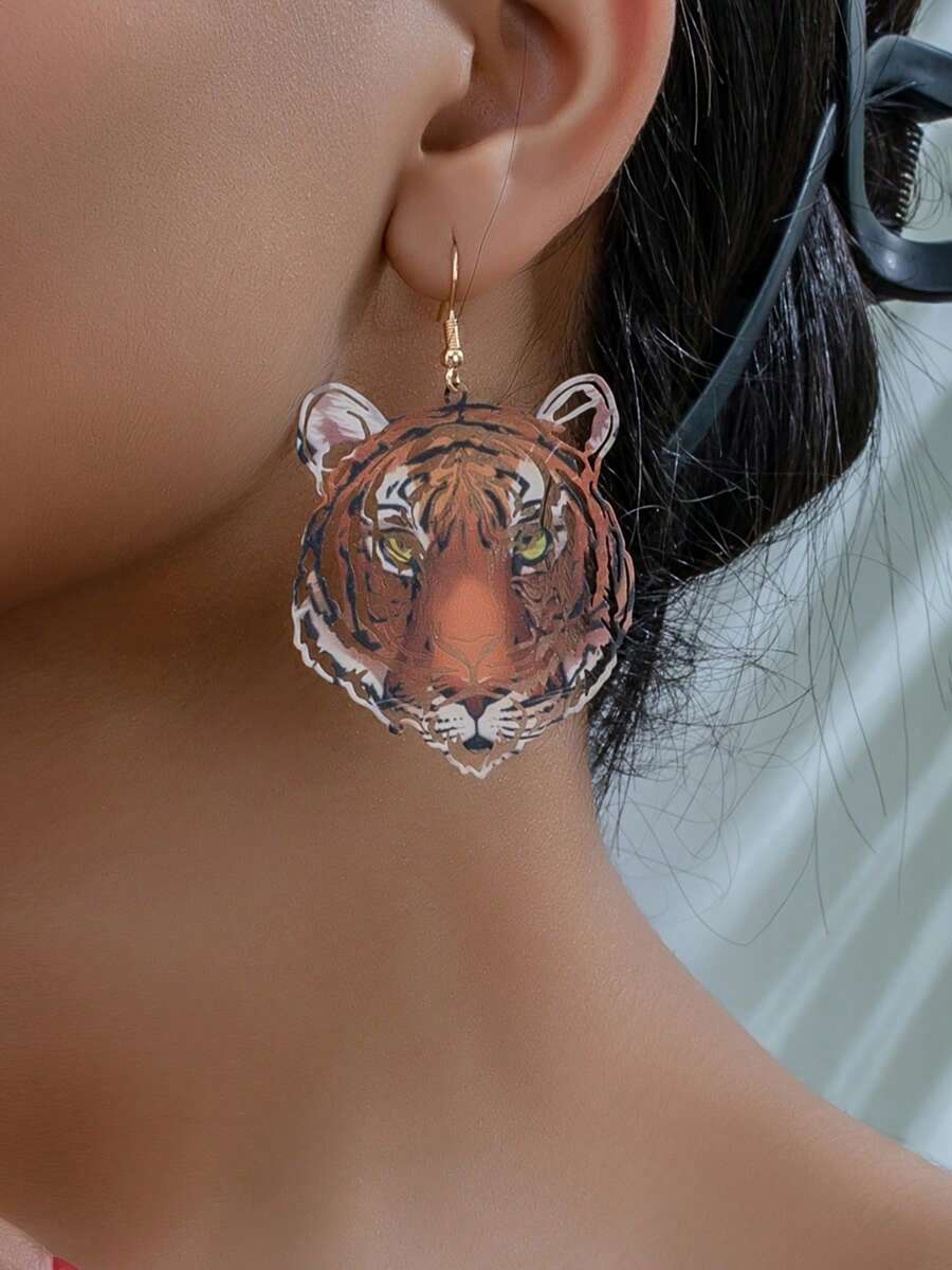 1 Pair Vintage Hollow Tiger Head Pendant Earrings, Suitable For Vacation