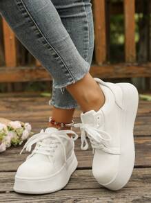 2025 New Women's White Thick Sole Lace-Up Casual Shoes, Breathable Non-Slip Platform Sneakers, Sweet Daily Sports Shoes, Comfortable Adjustable Shoelace Design