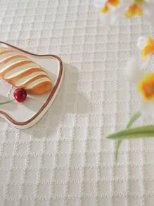 1pc Solid Color 3D Plaid Edged Tablecloth, Minimalist Style All Polyester Dust-Proof Anti-Slip, Suitable For Daily Use, Weddings, Holiday Gatherings And Other Table Decor - Beige - View 6