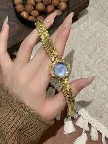 1 pieza Reloj de moda de estilo clásico francés de lujo, con carcasa de concha azul, diseño simple y elegante, adecuado para uso diario y como regalo de cumpleaños