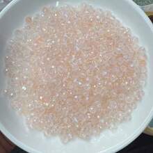 500 pièces de perles de verre facetées colorées de 4 mm, perles de cristal brillantes avec éclat de gemmes, convient pour les cadeaux, la création de bijoux, l'artisanat fait main et les projets DIY, idéal pour les créations DIY pendant les festivals et plus encore