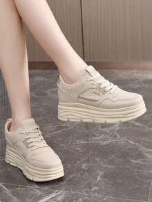 厚底白色运动鞋，休闲风格女鞋2025新款，春秋款，柔软厚底，百搭运动鞋 - 卡其色 - 查看 5