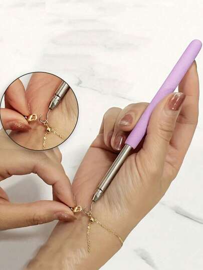 1 件不锈钢手链扣助手、珠宝助手、手链扣助手、便携式手链工具、珠宝和钩编设备、手链连接工具、可调节手链扣 - 易于使用的女士珠宝助手