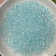 500 pièces de perles de verre facetées colorées de 4 mm, perles de cristal brillantes avec éclat de gemmes, convient pour les cadeaux, la création de bijoux, l'artisanat fait main et les projets DIY, idéal pour les créations DIY pendant les festivals et plus encore