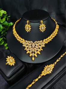 4 件奢华花朵设计全水钻 24k 镀金女士珠宝套装包括项链、手链、耳环和戒指，适用于婚礼、派对、周年纪念、生日、母亲节、情人节礼物等。情人节 - 金黃色 - 查看 16