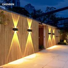 Große wasserdichte Solar-Wegbeleuchtung für Outdoor, kabellose Außenwandleuchte für Garten Beleuchtung, RGB einstellbare LED Wandlaterne für Hof, Terrasse, Veranda, Weg, Zufahrt