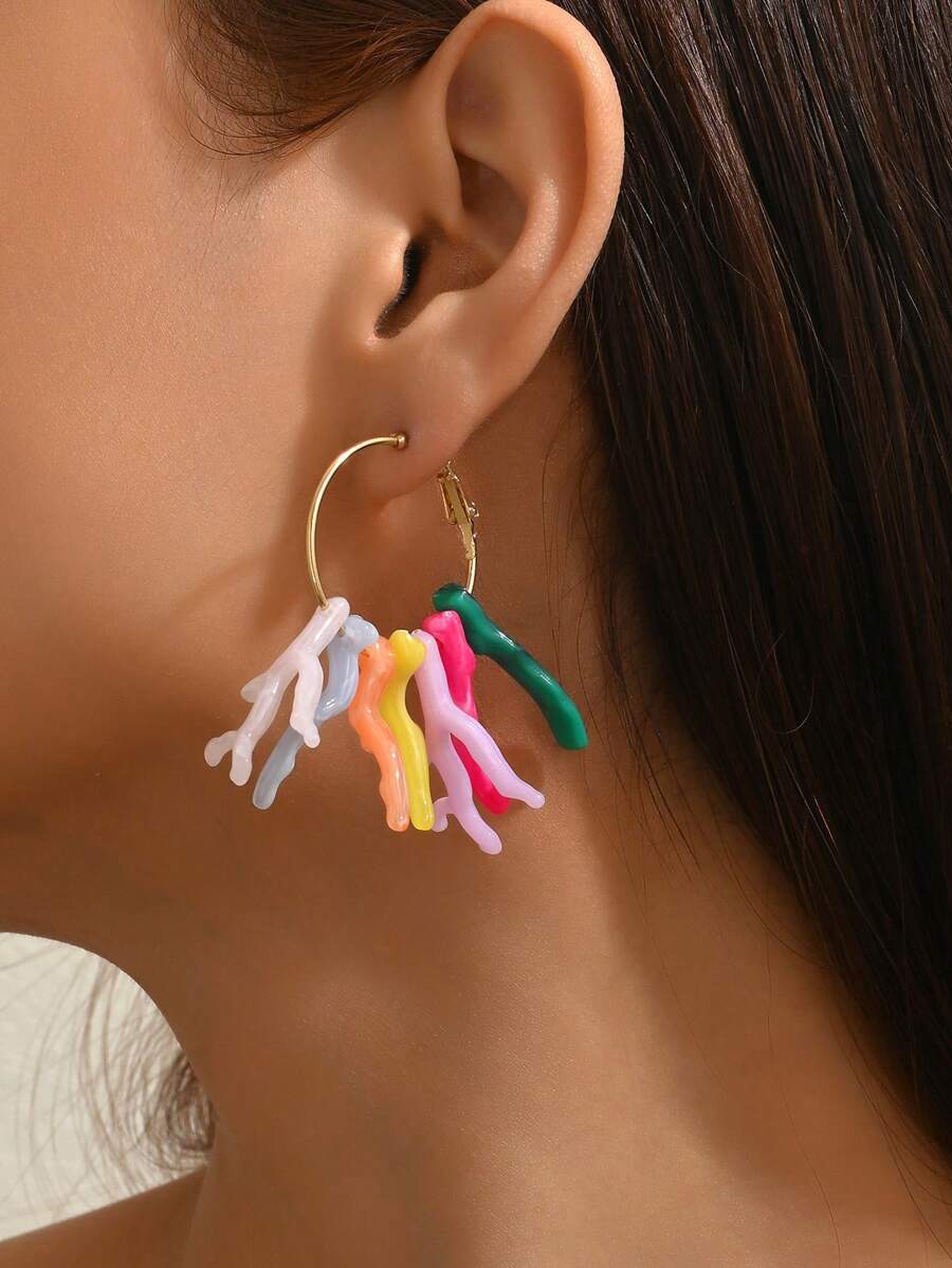 1 Pair Women Bohemian Woven Geometric Resin Faux Coral Earrings (Resin Color Random)