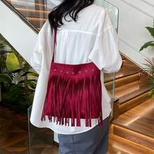 Bolsos cruzados para mujer, modernos, ajustables, de gran capacidad, de gamuza, con borlas. - Rojo - Ver 2