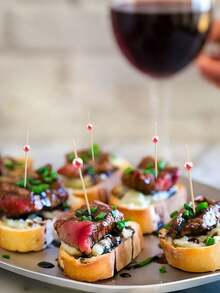 100 piezas Pinchos desechables de fruta con perlas rosas, adecuados para postres de fiesta, pasteles, bebidas, bandejas de aperitivos, sándwiches, frutas, suministros para fiestas navideñas, regalos navideños - Multicolor - Ver 4