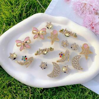 16 piezas de decoraciones de zapatos con rhinestones, que incluyen estrellas, lunas y diseños de tacones altos desmontables, regalo festivo