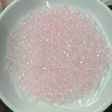 500 pièces de perles de verre facetées colorées de 4 mm, perles de cristal brillantes avec éclat de gemmes, convient pour les cadeaux, la création de bijoux, l'artisanat fait main et les projets DIY, idéal pour les créations DIY pendant les festivals et plus encore