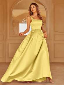 Faeriesty 女士优雅缎面方领系带连衣裙，曳地长裙摆，尽显奢华气质 | 适合盛大晚宴、婚礼或红毯活动的奢华晚装，也是夏季度假的理想之选