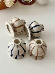 1pc Modern Minimalist Striped Ceramic Candle Holder - Stylish Tabletop Decor Perfect For Festive Table Setting Home Desktop Decor