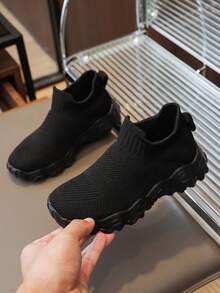 一双儿童简约透气运动鞋男童防臭舒适一脚蹬厚底运动鞋针织袜鞋休闲鞋 - 黑色 - 查看 1
