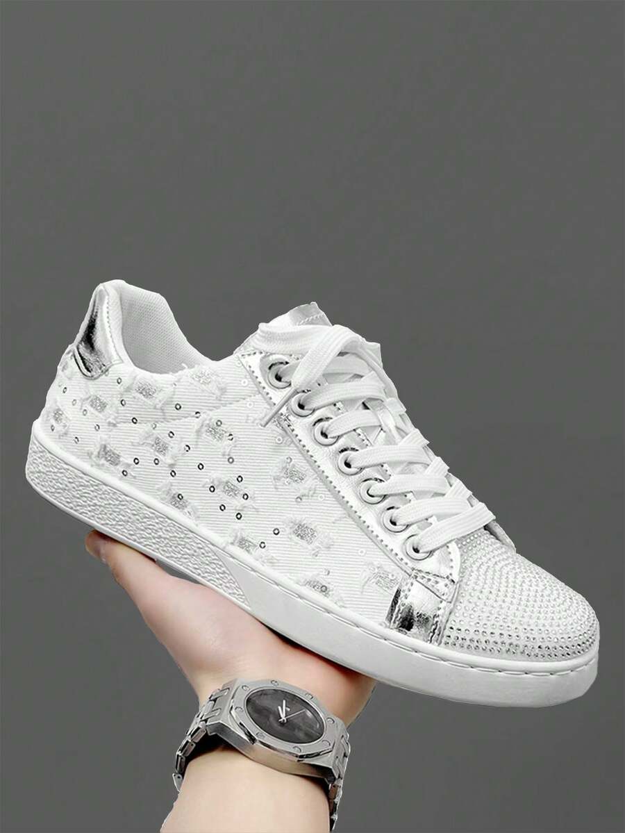 Men's Metal Toe Ring Mesh Sneakers, New 2025 Casual Comfortable Leather Studded Rivet Decorated Nightclub Stage Performance Fashion High Platform Flat Leisure Chunky Sneakers, Sturdy Screw Rivet Design, All Season Sporty Stylish Trainers, Punk Rock British Style Versatile Thick Sole Skate Shoes - White - View 1