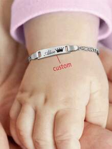 Un brazalete grabado con nombres y fechas personalizados, de estilo bohemio, de acero inoxidable chapado en oro de 18K con cadena ajustable, adecuado para uso diario y como regalo, perfecto para el Día de Acción de Gracias y todas las estaciones