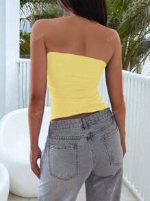 Camiseta sin tirantes básica de ajuste elástico y ceñido de color amarillo mantequilla para uso en todas las estaciones, diseño de moda de verano para el 4 de julio
