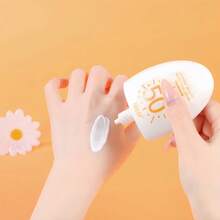 SPF50 PA+++ 美白防晒霜，轻盈，不油腻，保湿，防晒乳液，遮瑕膏，面部防晒保护 - 黃白色 - 查看 5