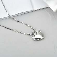 纯银蕾丝爱心项链女ins轻奢小众设计甜美优雅心形锁骨链