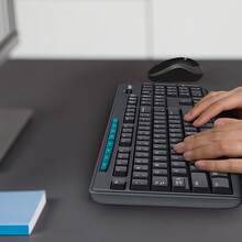 Logitech Teclado inalámbrico K270 - 108 teclas tamaño completo, diseño ultra delgado, escritura silenciosa para PC/Mac/portátil/escritorio, receptor USB plug & play, larga duración de la batería (conexión 2.4GHz) - Negro - Ver 1