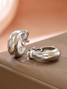 2pcs Minimalist Geometric C-Shaped Clip-On Earrings, Painless Metal Non-Pierced Earrings, Suitable For Daily Commute Wear - Clip - View 4