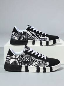 Scarpe da skateboard di coppia con suola in gomma, classiche e alla moda, con stampa casuale in bianco e nero a contrasto, confortevoli e versatili. Sneaker basse personalizzate con motivo geometrico, adatte per esterno/casual/sport