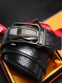 1 Stück modischer, bequemer Gürtel mit Rennauto Muster mit Automatikschließe, vielseitiges Business Accessoire, tolle Geburtstagsgeschenk Idee für den Freund