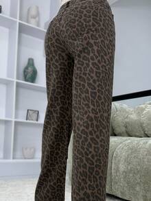 Manon Tanti 1pc Women Front Button Low Waist Leopard Print Washed Straight Leg Jeans, Casual Everyday Wear - Multicolor - View 9