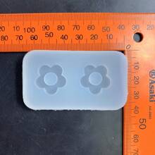 1pc Floral Resin Casting Mold, Silicone Resin Casting Mold For DIY Keychain, Photo Frame Decor, Silicone Mold For Phone Case, Bracelet, Bag Charm Making - Multicolor - View 4