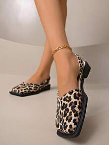 2026 Designer Luxury Buckle Strap Flat Shoes, Women's Pointed Toe Casual Mule Sandals - Leopard - View 5