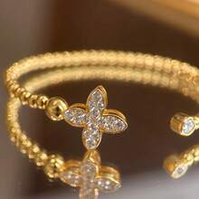 优雅百搭 18K 镀金四叶草锆石奢华女士可扩展手镯 - 金色 - 查看 3