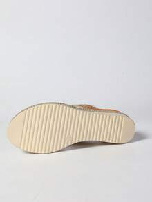 Women's Contrast Color Webbing Toe Strap Thick Sole Summer Beach Vacation Casual Wear Comfortable Versatile Half-Sling Sandals - Beige - View 10