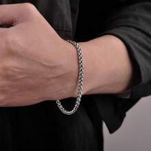 One Chain Bracelet, Male, Men's Stainless Steel Black Bracelet, Metal Chain Bracelet, Simple Sports Twisted Chain Bracelet, Personalized Chain Bracelet, Stainless Steel Jewelry Gift, Suitable For The Stainless Steel Jewelry Gift He Gave Him