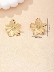 1 paire de boucles d'oreilles à tige élégante et minimaliste avec motif floral - Or jaune - Voir 4