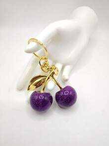 Llavero de cereza, colgante de fruta para decorar bolsos, mochilas, estilo coreano, accesorio de moda, regalo para mujeres, accesorios para el coche, gótico lindo, accesorios de Halloween, accesorios del Día del Maestro, cordones de identificación, accesorios para el coche, adornos para bolsos, regalos de Navidad, ideas de regalo para amigas y hermanas