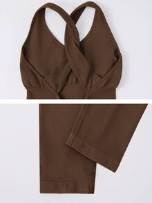 NcmRyu 1 件女式无缝弹力纯色交叉后背设计罗纹运动休闲连体裤 - 摩卡棕 - 查看 4