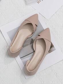 女士尖头平底鞋2025春夏新款浅口软底侧镂空仙女款温柔优雅上班乐福鞋