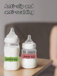 LICVIC 1/2/6Pcs Custom Name/Pattern Baby Bottle Labels, Personalized Children's Water Bottle Name Bands, Customized Reusable Silicone Cup Bands Labels, Customizable Non-Slip Name Bands, 5.4x2.5cm, 6 Colors: Bule/Green/Water Lake Blue/Orange/Pink/Yellow, 2 Styles, 8 Pattern, Anti-Slip And Anti-Scalding, For Daycare