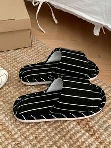 XIXITIAO Retro Kolorowe Paski Kapcie, Miękkie Płaskie Kapcie Domowe, Oddychające Kapcie Całoroczne, Odpowiednie Do Domu i Łazienki, Klasyczne Płaskie Kapcie Damskie z Kolorowymi Blokami