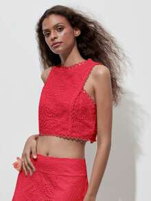 1 buah Atasan Crop Tanpa Lengan Bordir Motif Bunga Vintage dengan Lubang Berongga, Pola Bunga Acak - Merah - View 4