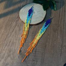 AHAYA 100% handgemachte farbige verlaufende Perlenquasten Ohrringe, boho Y2K Stil Ohrringe, geeignet für modebewusste Frauen, Valentinstag Geschenk, Musikfestival