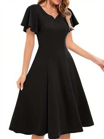 欧美时尚白色毕业礼服V领女派对连衣裙新款法式修身收腰优雅连衣裙夏季女装