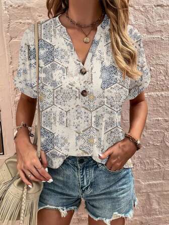 夏季女士度假休闲波西米亚印花修身短袖T恤衬衫