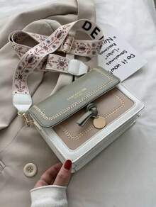 Fashionable Bags For Women Versatile New Crossbody Bag Casual Contrast Color Small Square Bag Wide Shoulder Strap