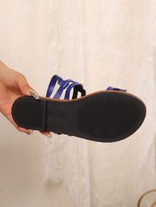 Sandálias rasteiras femininas com fivela quadrada, sandálias de praia femininas, primavera/verão