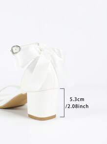 Sandalias de mujer con hebilla metálica decorativa, tirantes finos y tacón grueso, estilo elegante y dulce para boda y fiesta, de punta abierta para uso en verano