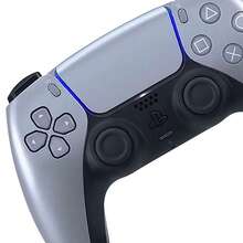 Control Inalámbrico DualSense PS5 - Retroalimentación Háptica Inmersiva, Diseño Futurista, Compatible con PC y PS5 - Equipo de Juego Premium - Gris plata brillante - Ver 2
