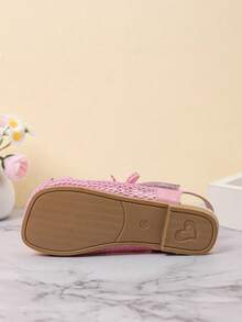 صنادل إصبع مغلقة للبنات، أحذية أميرة للأطفال ذات قاع ناعم مزينة بالشبكة والفيونكة